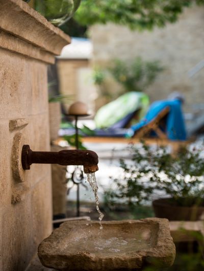 #patio#courinterieure#pierrenaturelle#eau#fontaine